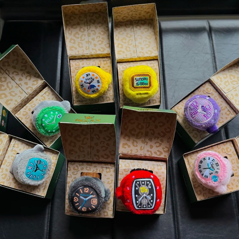 In Stock Pop Sunday Plush Rela - đánh giá và giá Jewelry Watch